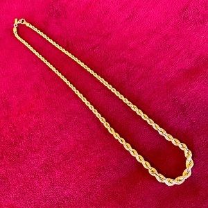 Gorgeous braided gold tone chain